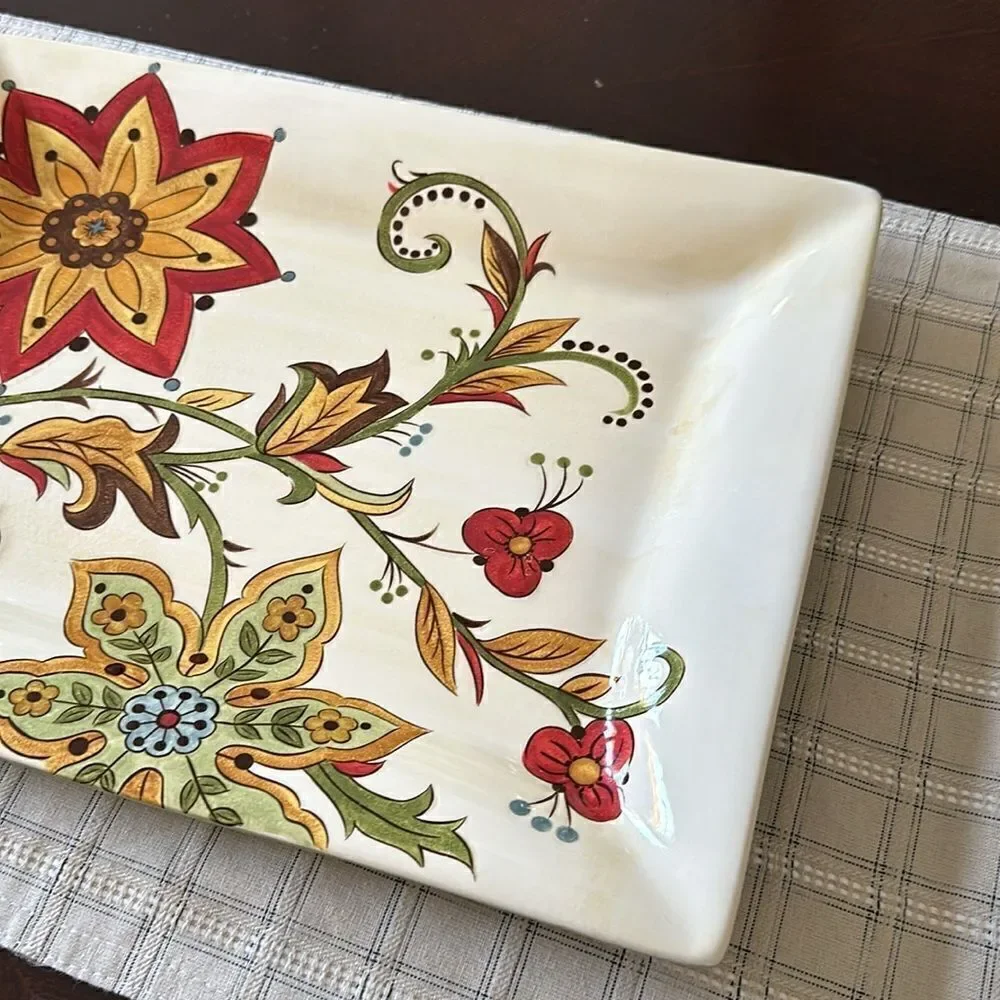 Pier 1 Carynthum Floral Decorative Tray Decor